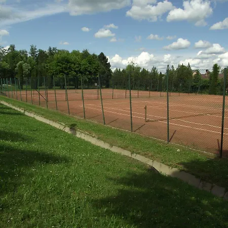 Otel Ms Sportszallo